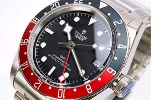 ZF厂复刻的帝舵碧湾系列红蓝圈腕表做工质量如何插图3