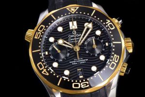 OM厂复刻的欧米伽海马300M潜水计时腕表给你夏日潜行极限体验插图8