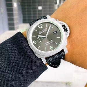VS佩纳海鲁米诺系列PAM01118手表的做工细节是什么？插图1