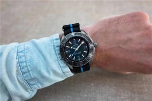 SBF工厂欧米伽钛海王复刻手表做工细节评价插图1