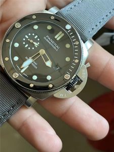 vs厂出品的沛纳海潜行系列PAM01288磨砂eSteel腕表做工细节评测！插图6