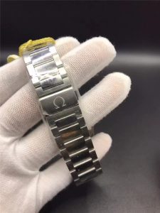 VS厂欧米茄海马150大黄蜂复刻表的品质一直是复刻表市场的天花板！插图2