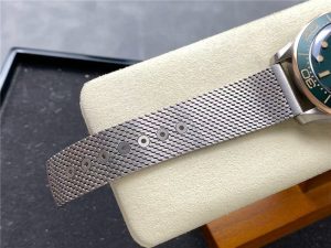 VS工厂欧米茄青铜金007钛网带复刻表深度评测——全网最轻版本100克(实拍细节图展示)插图3