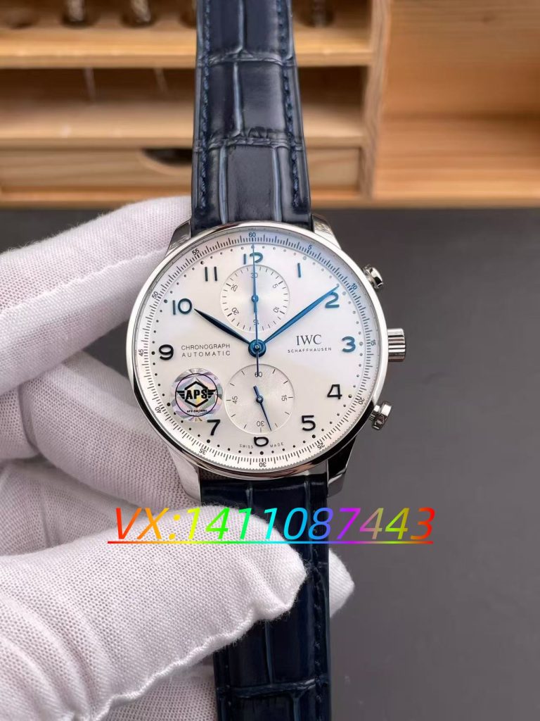 APS厂万国葡计蓝针白盘深度评测——丹东69355一体机芯的完美演绎