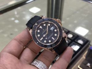 广州特产（腕表）劳力士金游艇有几个版本怎么选择插图