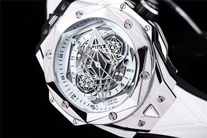 Hublot 宇舶恒宝BigBangSangBleu II 刺青复刻表（广州特产腕表宇舶恒宝钢壳刺青二代价格多少）插图5