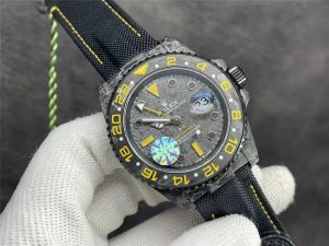 AVS厂复刻的劳力士格林尼治碳纤维GMT腕表细节介绍插图1