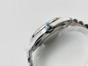 VR2022复刻的V2升级版劳力士Rolex Sky-Dweller 天行者怎么样插图5