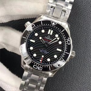 VS厂欧米伽海马300M黑盘做工如何（VS海马8800机芯摆轮位置上有没有小螺丝）插图3