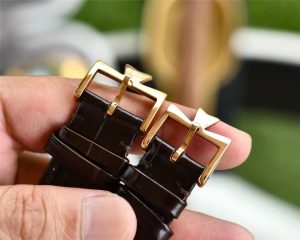 江诗丹顿传承升级版多功能情侣对表能入你的法眼吗！插图7