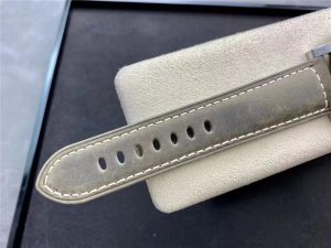 复刻vs厂沛纳海1314怎么样（有“白马王子”之称的pam1314做工如何）插图9