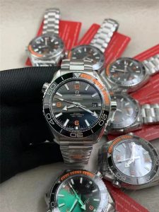 VS厂自产8900机芯实现和正品一致功能的时针单动调节日历（VS海马600四分之一橙如何）插图
