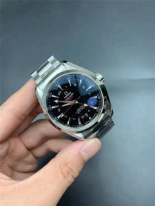 VS厂复刻的海马150M系列腕表做工质量简介插图4