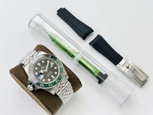 VR厂复刻的劳力士Rolex格林尼治GMT-V4版雪碧圈（劳力士GMT左撇子）怎么样插图
