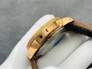 复刻vs与正品相比，工厂佩纳海青铜382手表如何？（vs比较专柜的细节，佩纳海382）插图4