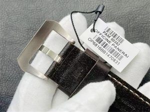 复刻vs与正品相比，工厂佩纳海青铜382手表如何？（vs比较专柜的细节，佩纳海382）插图8