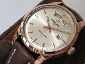 V7厂百年灵Transocean-Day&Date越洋系列星期日历型被称为头等舱级腕表插图2