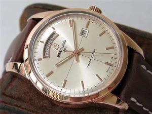 V7厂百年灵Transocean-Day&Date越洋系列星期日历型被称为头等舱级腕表插图3