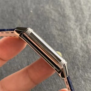 IM厂复刻的积家Jaeger LeCoultre-翻转系列 Q3288420 （Q3288560勃艮第红REVERSO ONE ）女士石英表介绍插图4