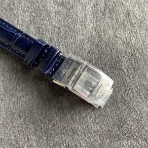 IM厂复刻的积家Jaeger LeCoultre-翻转系列 Q3288420 （Q3288560勃艮第红REVERSO ONE ）女士石英表介绍插图5