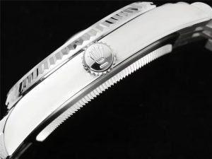 DIW-factory七夕巨献女士劳力士粉色盘面复刻腕表细节展示插图5