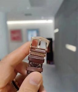 PP百达翡丽双时区功能ref.5524 Calatrava飞行家旅行时间复刻腕表解说插图6