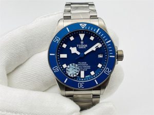 ZF帝舵蓝战斧复刻表做工细节怎么样？插图1