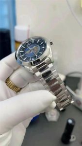 vs工厂欧米茄世界时是否对版？vs欧米茄海马150世界实拍细节图展示插图3