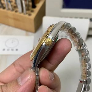 VS劳力士日志的金色风格怎么样（vs工厂间金日志是日志手表中最受欢迎的风格）插图3