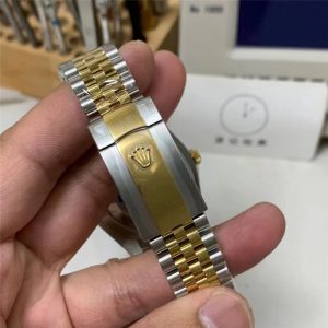 VS劳力士日志的金色风格怎么样（vs工厂间金日志是日志手表中最受欢迎的风格）插图6