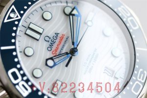 欧米伽海马300m-2020年东京奥运会主题手表复刻得怎么样！插图3