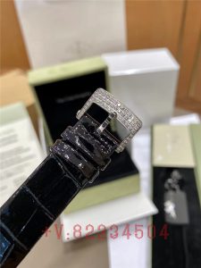 梵克雅宝新款Lady Féerie腕表象征喜悦与希望的仙子和芭蕾舞者展示插图5