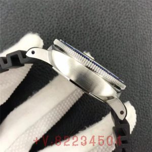 复刻表佩纳海1209，以蓝色为起点，与“小蓝鬼”——SubmersibleAzzurro潜行系列手表评测插图6