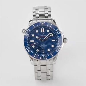 VS工厂蓝盘海马300评测介绍（VS蓝盘海马300陶瓷圈口蓝珐琅表盘材质）插图5