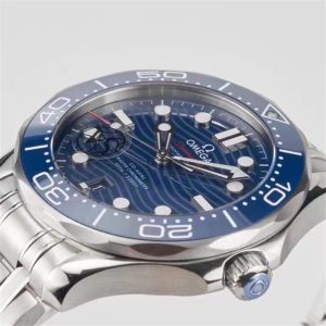VS工厂蓝盘海马300评测介绍（VS蓝盘海马300陶瓷圈口蓝珐琅表盘材质）插图7