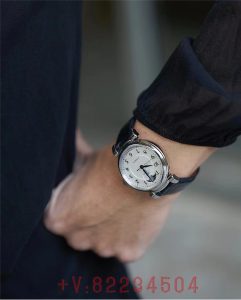 TWC出品 IWC达文西 IW459306 蔚蓝星空，诗意月相怎么样插图2