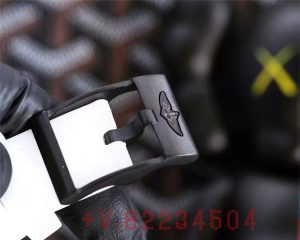 百年灵红、橙、黄、蓝、白、黑六种色彩运动计时复刻表介绍插图5