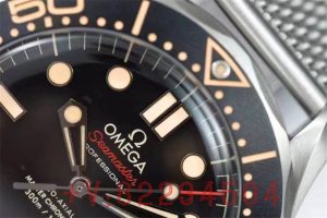 OR工厂欧米茄海马300米007“无暇赴死”评测插图4