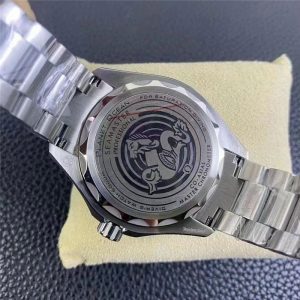 SBF版复刻表欧米茄海洋宇宙新海王做工细节评测插图8