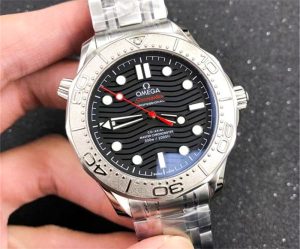 OR厂复刻的欧米茄42mm海马300米潜水表做工细节深度评测插图1