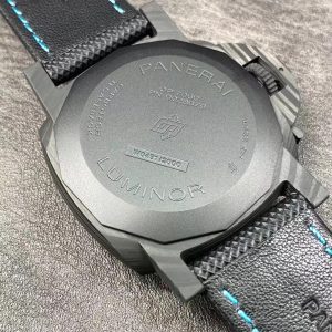 VS复刻表沛纳海PAM1661碳纤维材料怎么样插图5