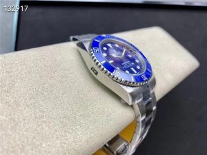 VS劳力士复刻表蓝水鬼40毫米款值得入手吗？（VS劳力士复刻表3135机芯蓝水鬼怎么样？）插图3