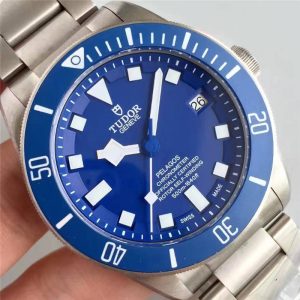 ZF厂帝舵tudor战斧系列钛合金材质腕表怎么样？(ZF帝舵tudor复刻版蓝色战斧评测)插图3