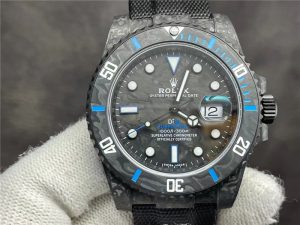 VS厂DIW碳纤维劳力士3135机芯腕表评测（VS-DIW碳纤维3135水鬼价格怎么样）插图4