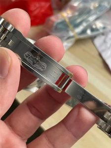 vs厂复刻版劳力士日志蓝盘五珠搭配3235机芯做工细节评测插图8