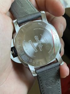 vs厂出品的沛纳海潜行系列PAM01288磨砂eSteel腕表做工细节评测！插图7