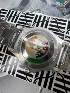 clean厂/C厂劳力士游艇名仕热门款搭配3235机芯全新细节评测！插图5