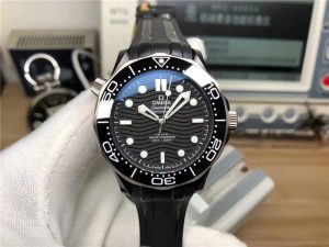 VS工厂欧米茄无历海马300M瓷钛复制手表值得一试吗？插图