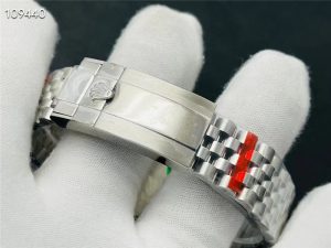 VRS-Factory工厂劳力士Rolex格林尼治ll做工评测（可乐圈12670复刻腕表搭cal.两种机芯3186/3285原版一体机如何）插图6