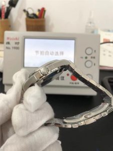 关于vs厂欧米茄大黄蜂8508机芯升级后细节怎么样？插图2